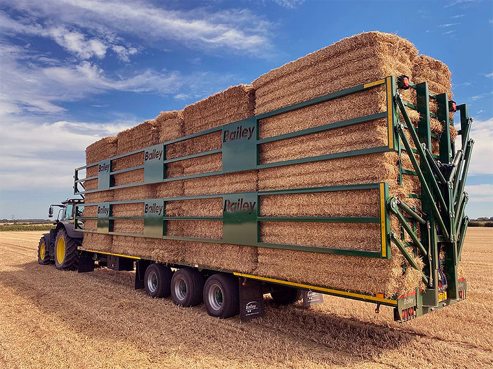 Bailey trailers bale trailer with hydraulic clamps