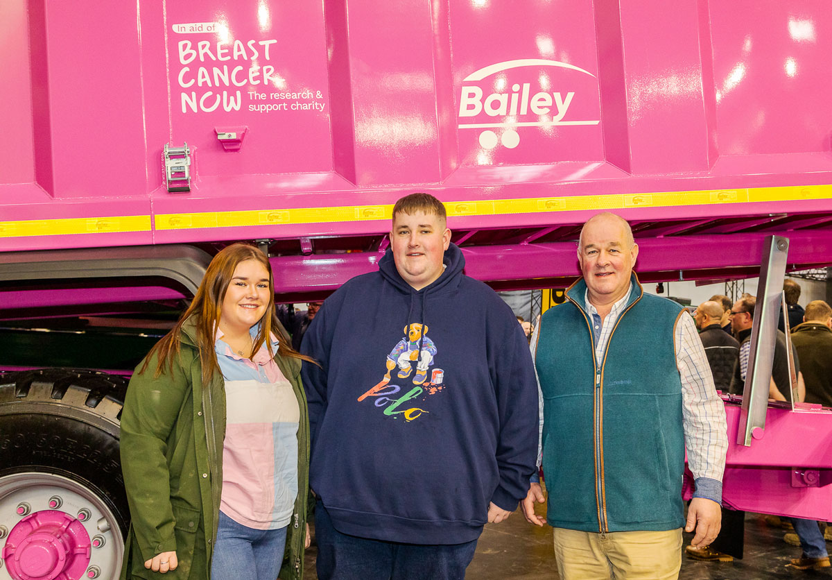 Pink TB trailer winner Charles Waudby and family